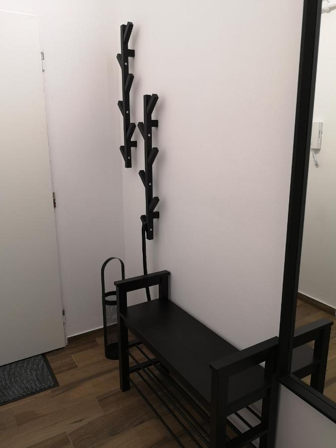 Fine Apartment In Centrum Of Slany With Aircondition Kültér fotó